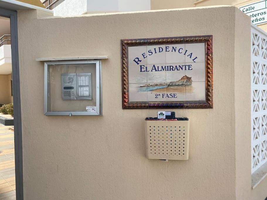 Apartamento A Unos Pasos De La Playa Рота Екстериор снимка