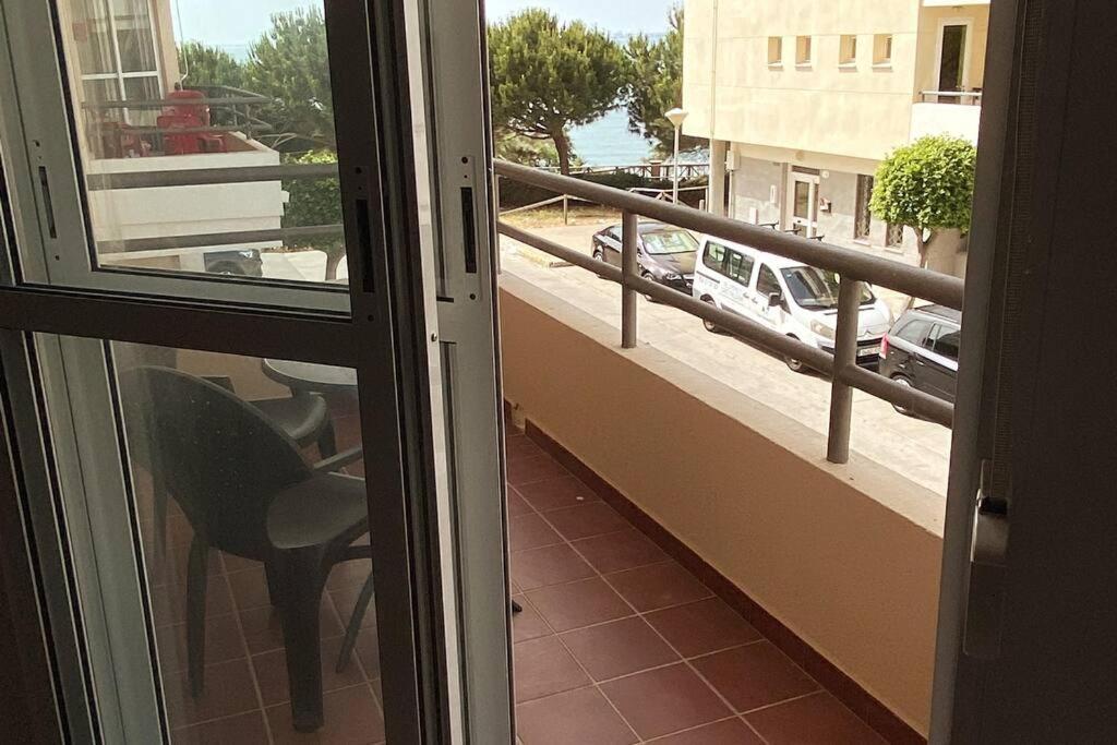 Apartamento A Unos Pasos De La Playa Рота Екстериор снимка