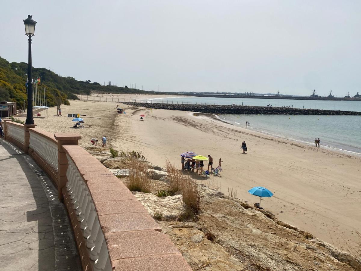Apartamento A Unos Pasos De La Playa Рота Екстериор снимка