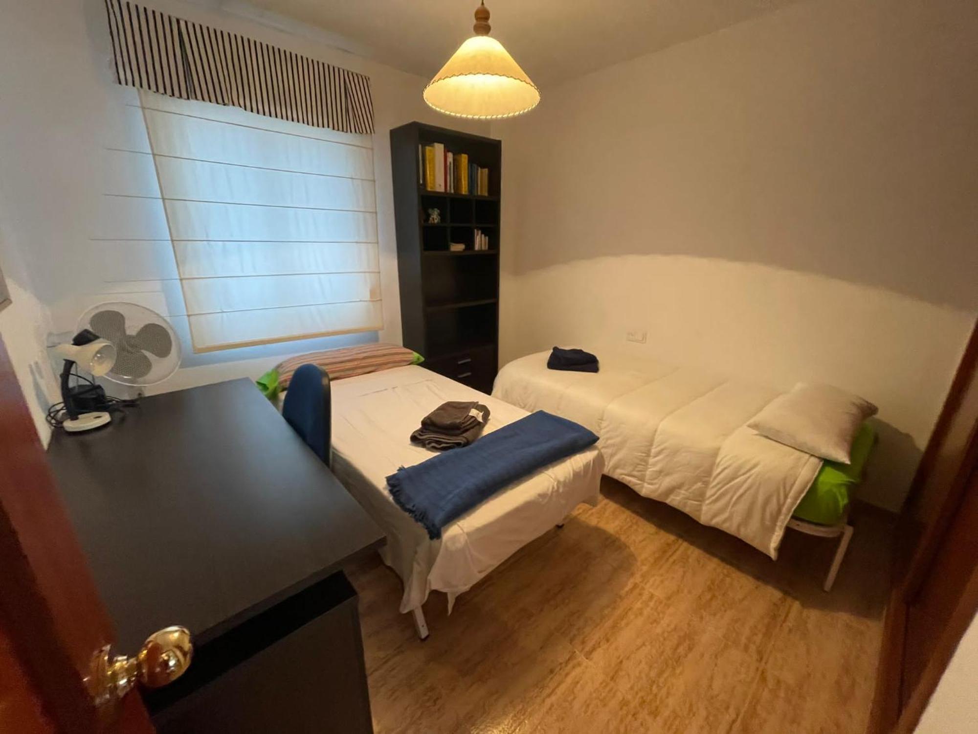 Apartamento A Unos Pasos De La Playa Рота Екстериор снимка